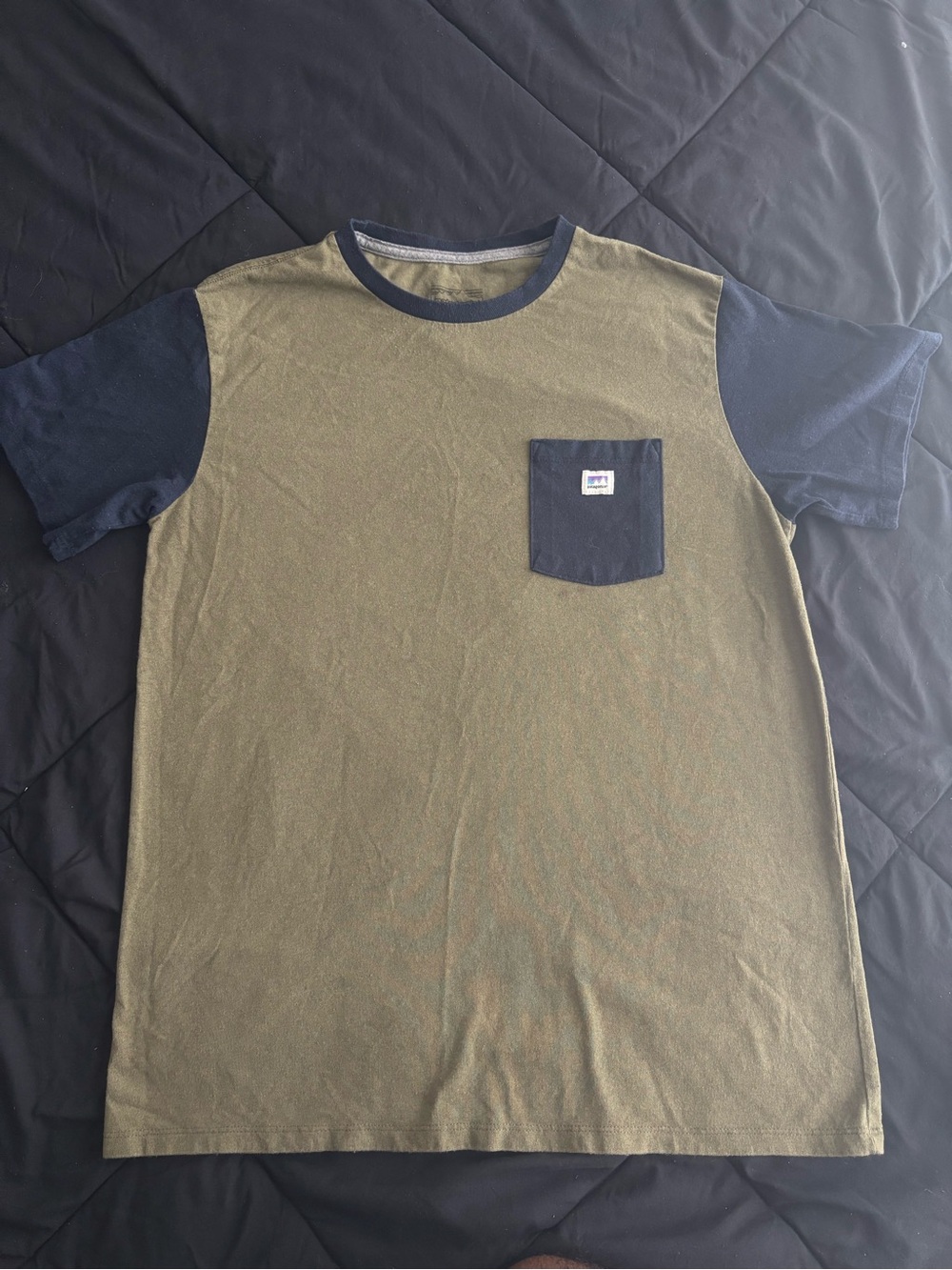 Vintage Patagonia Pocket Short Sleeve Tee Shirt | Men’s M